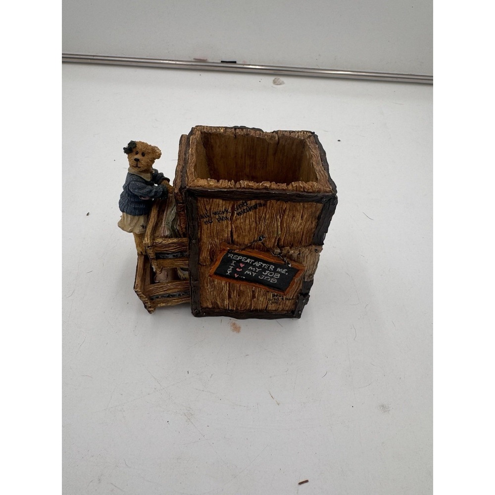 Boyds Bears - Ms. Griz -‎ Pencils and Pens and Rulers Holder - Figurine - #4103